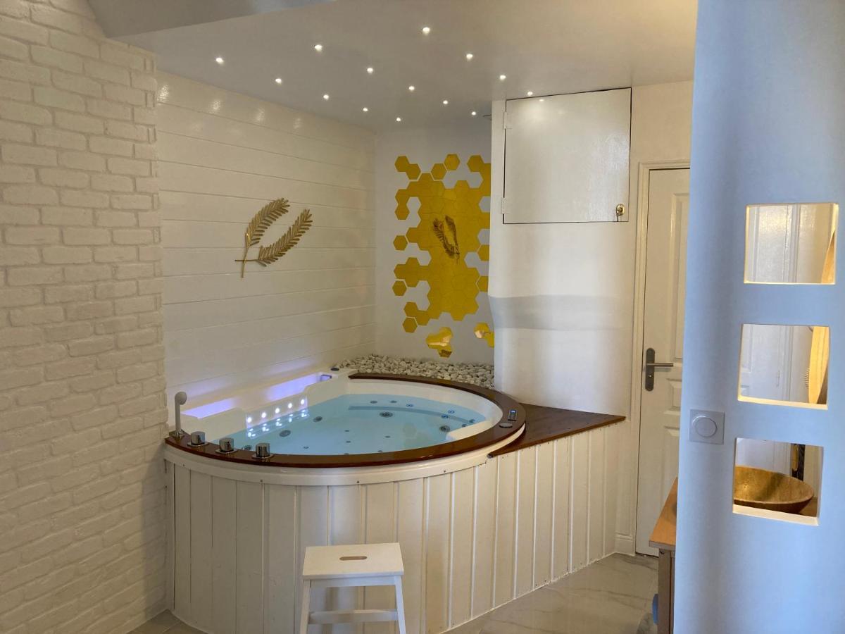 New Suite & Spa - Cannes Centre - Croisette (Adults Only) Buitenkant foto