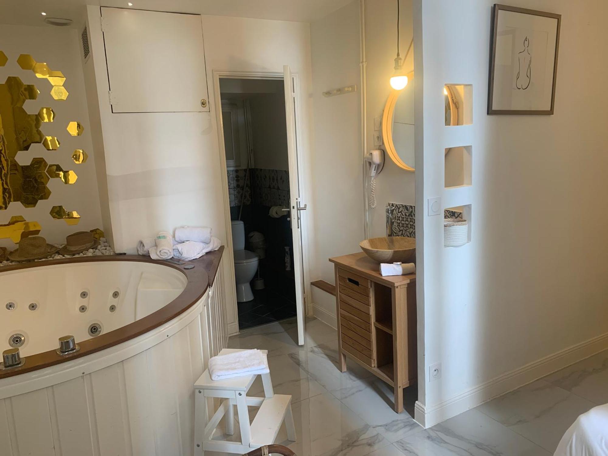 New Suite & Spa - Cannes Centre - Croisette (Adults Only) Buitenkant foto