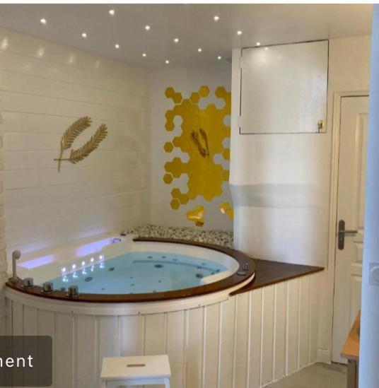 New Suite & Spa - Cannes Centre - Croisette (Adults Only) Buitenkant foto